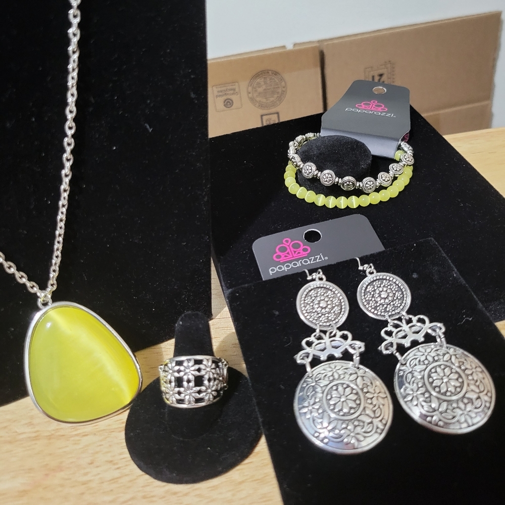 Jewlery